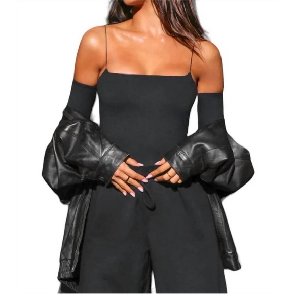 Joah Brown Off the Shoulder Long Sleeve Top in Sueded Onyx Black Size M/L - Picture 1 of 7
